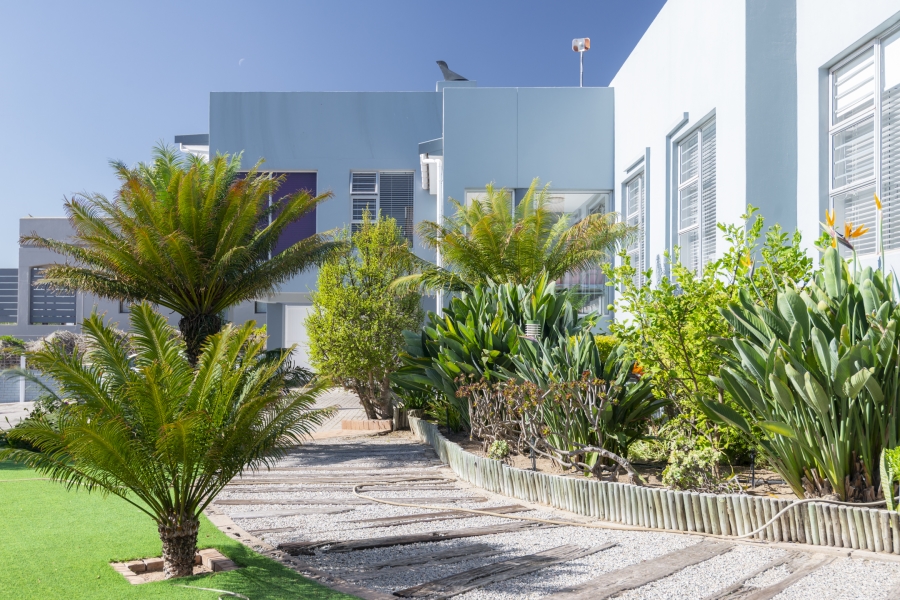 3 Bedroom Property for Sale in Myburgh Park Western Cape